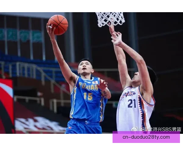 前锋洛雷康复归来盼助悉尼止颓